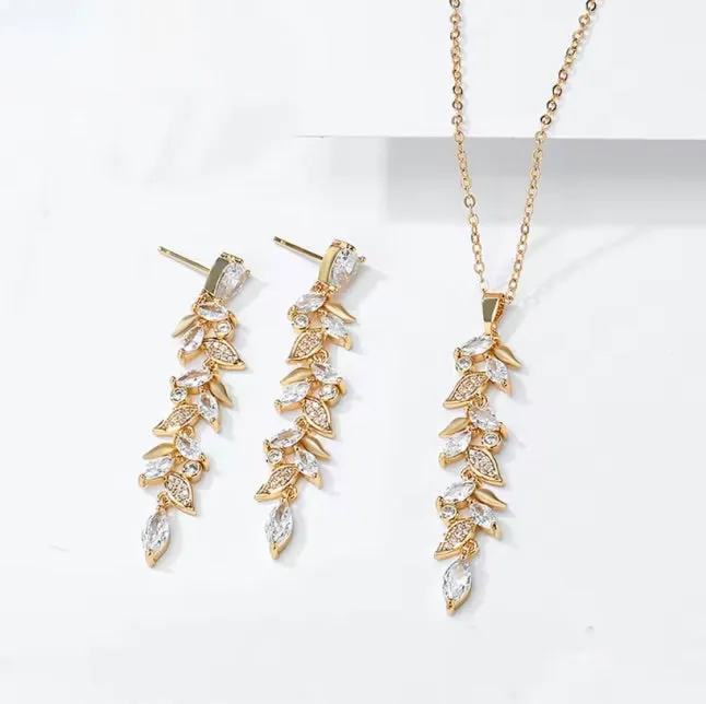 Aderyn - Cubic Zirconia Bridal Jewelry Set - Available in Silver and Gold