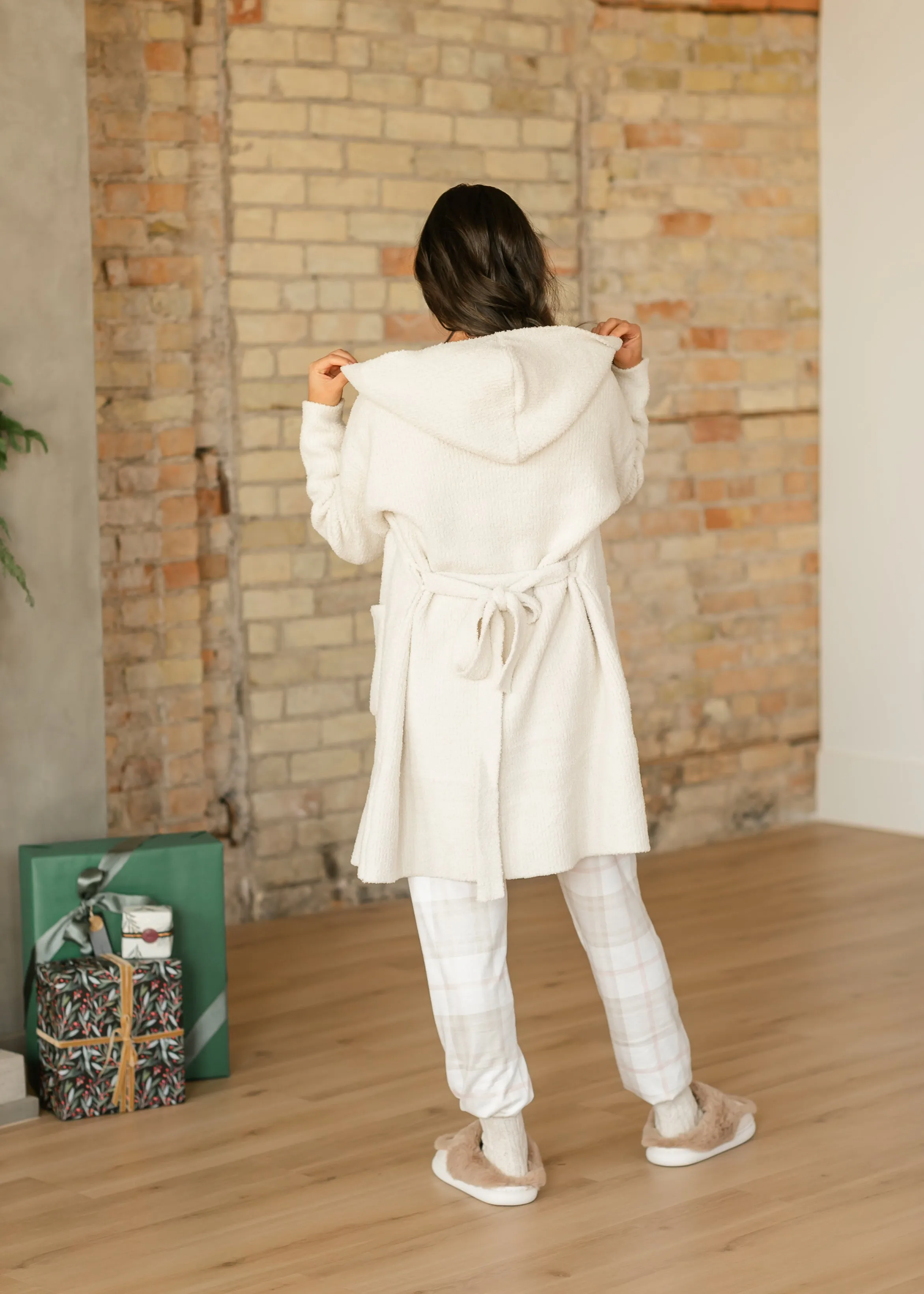 Cream Fleece Hooded Robe