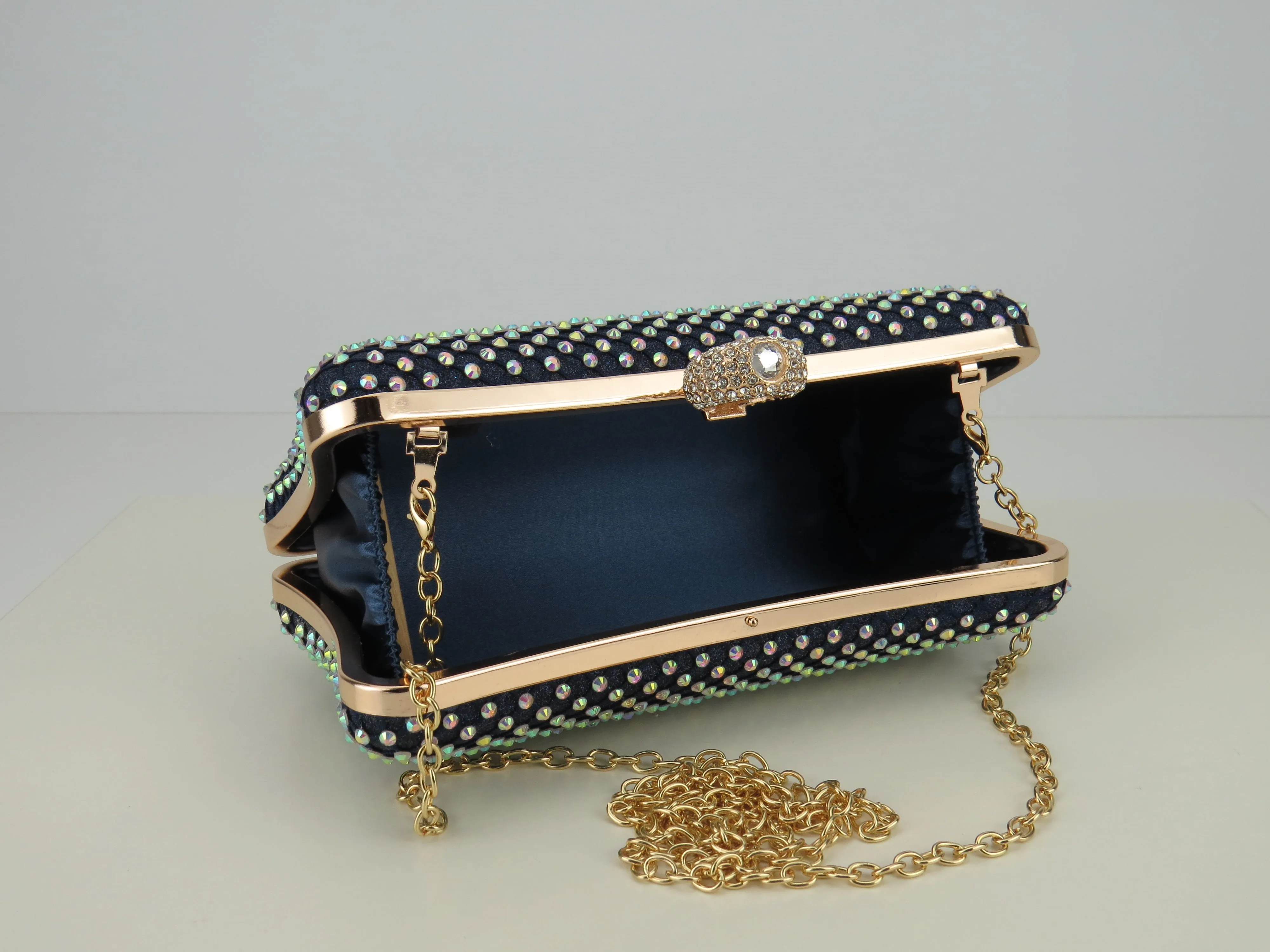 Sparkly Diamante Clutch